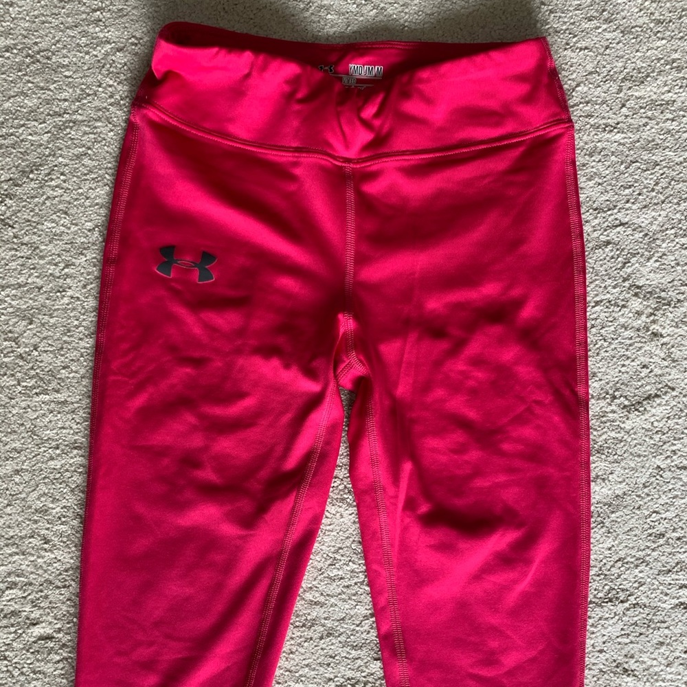 Under Armour knee length shorts
